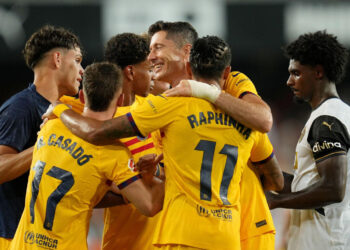 Lewandowski celebrates goal